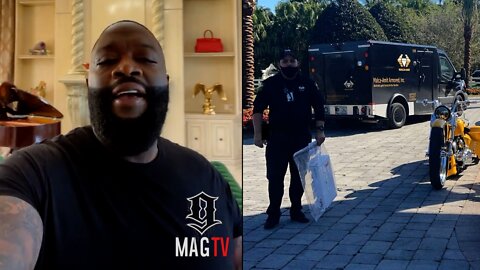 Rick Ross Gets $1M Pinky Ring Delivered By Armored Car To His Mansion! 💎