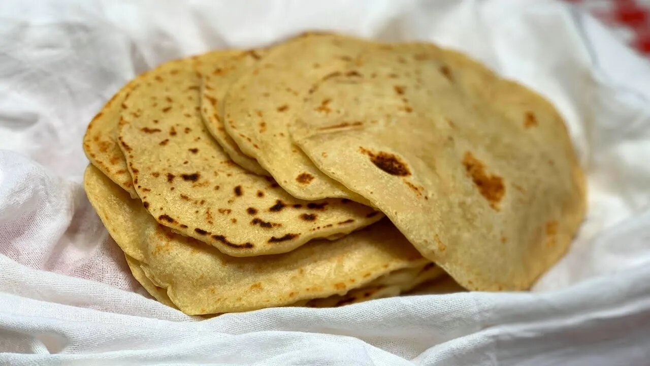 EASY FLOUR TORTILLAS!! KITCHEN BASICS RECIPE!!