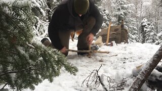 Bushcraft Winter Friction Fire