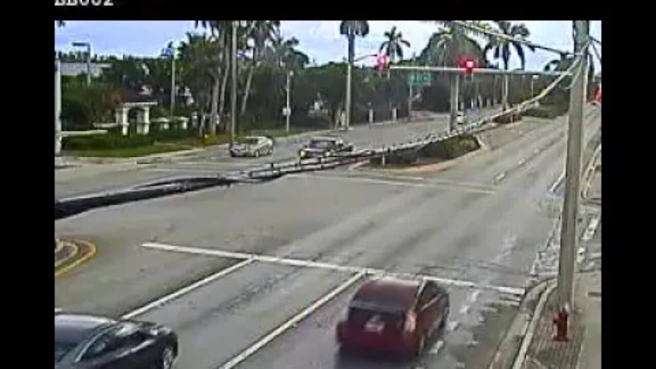 Car Drives Through Red Light Near Miss! #MegaFails #Shorts