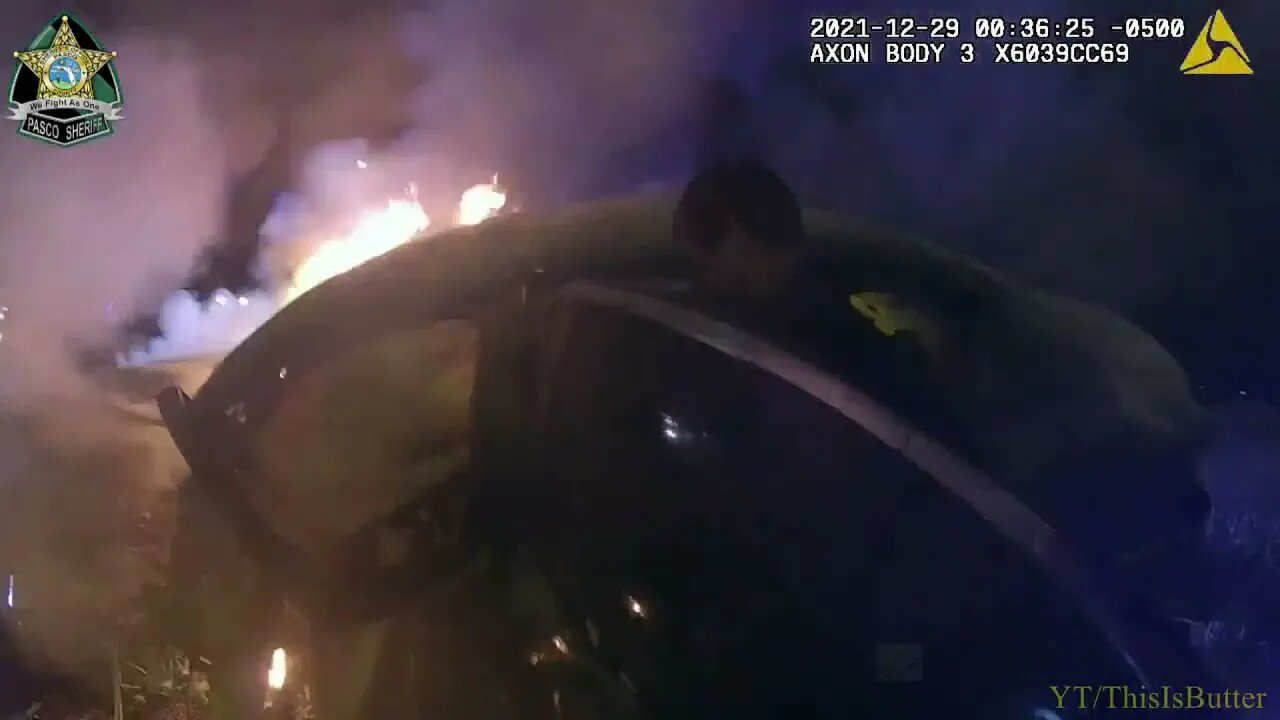 Video shows Pasco deputies rescuing driver trapped in burning car