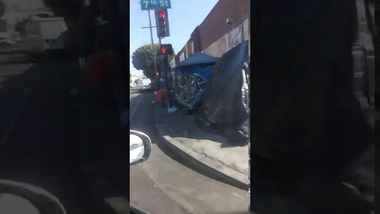 LA has homeless people