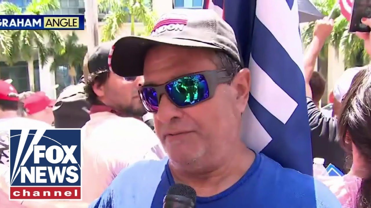 Trump supporters rally outside court: ‘They’re afraid of him