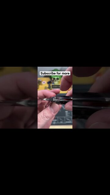 Knives, what is an IKBS bearing system #Shorts #knives #knifelife #Knife #KnifeConstruction￼