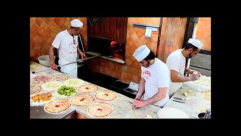 The historic Pizzeria "Ai Marmi" in the Trastevere district in Rome since 1931