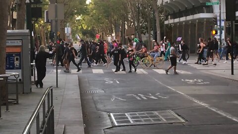 Running From a SJPD & Antifa march in Santa Clara Street 6/1/20