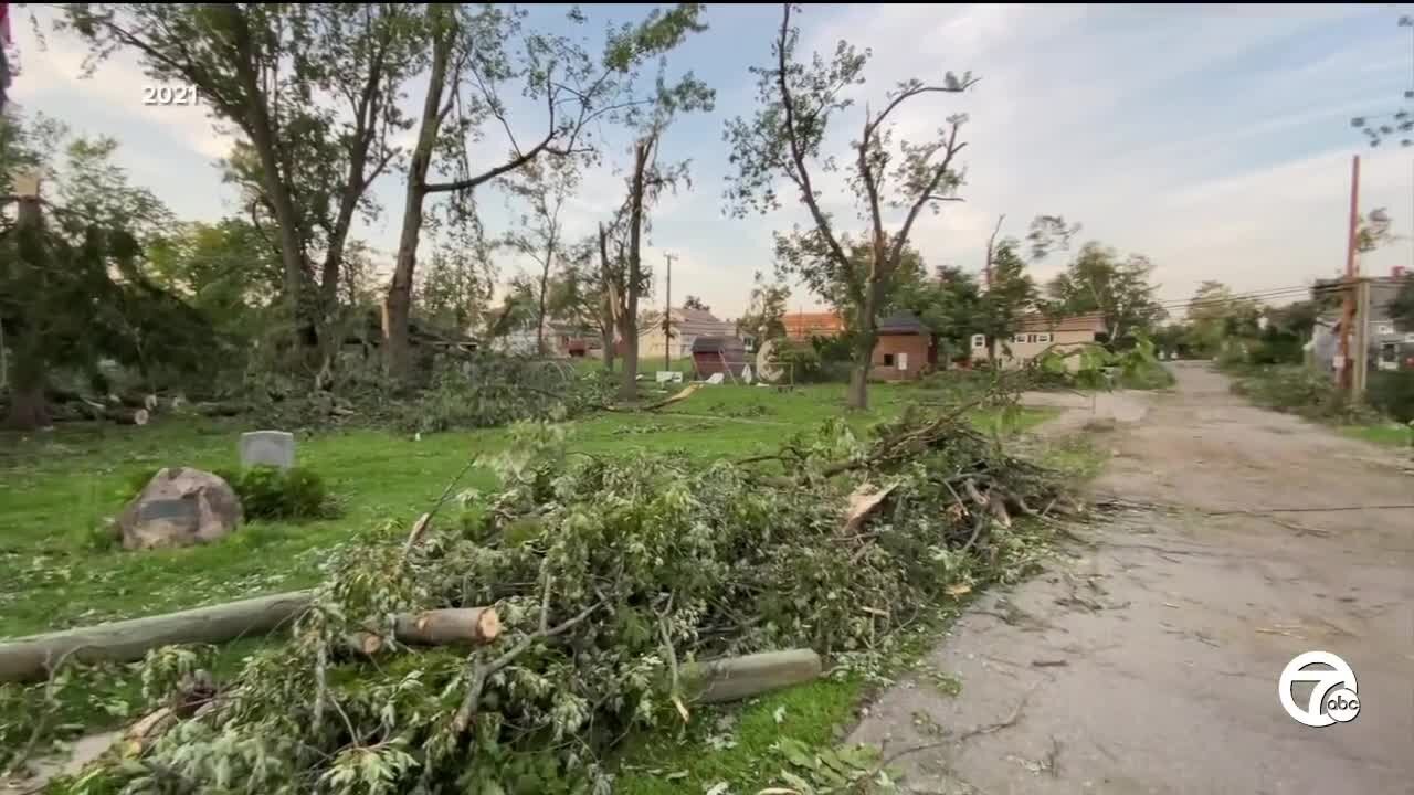 'It's nothing to play around with': Metro Detroit prepares for potential severe weather