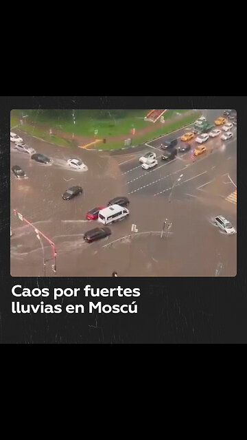 Una tormenta tropical azota Moscú