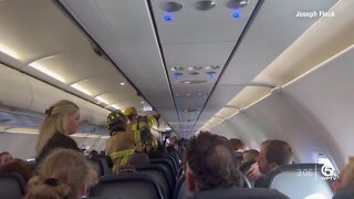 Airplane makes emergency landing in Jacksonville after fire sparks on Spirit flight