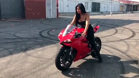 GIRLS ON MOTORCYCLES 2024