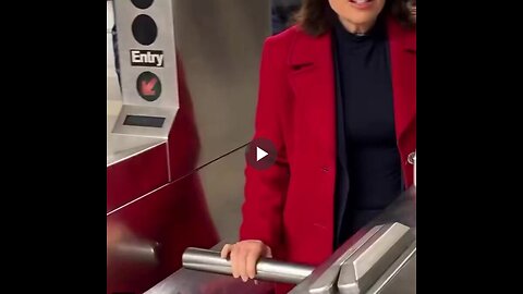 Kathy Hochul would never board the NYC subway without a security detail...