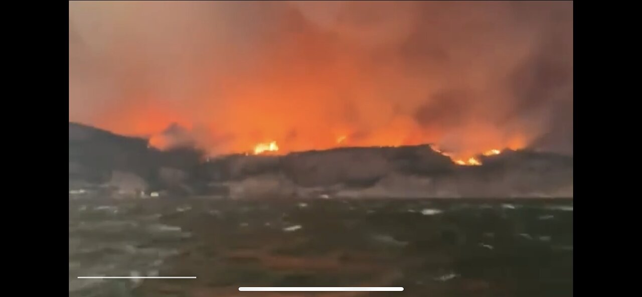 Fire !!! West Kelowna , British Columbia, Canada