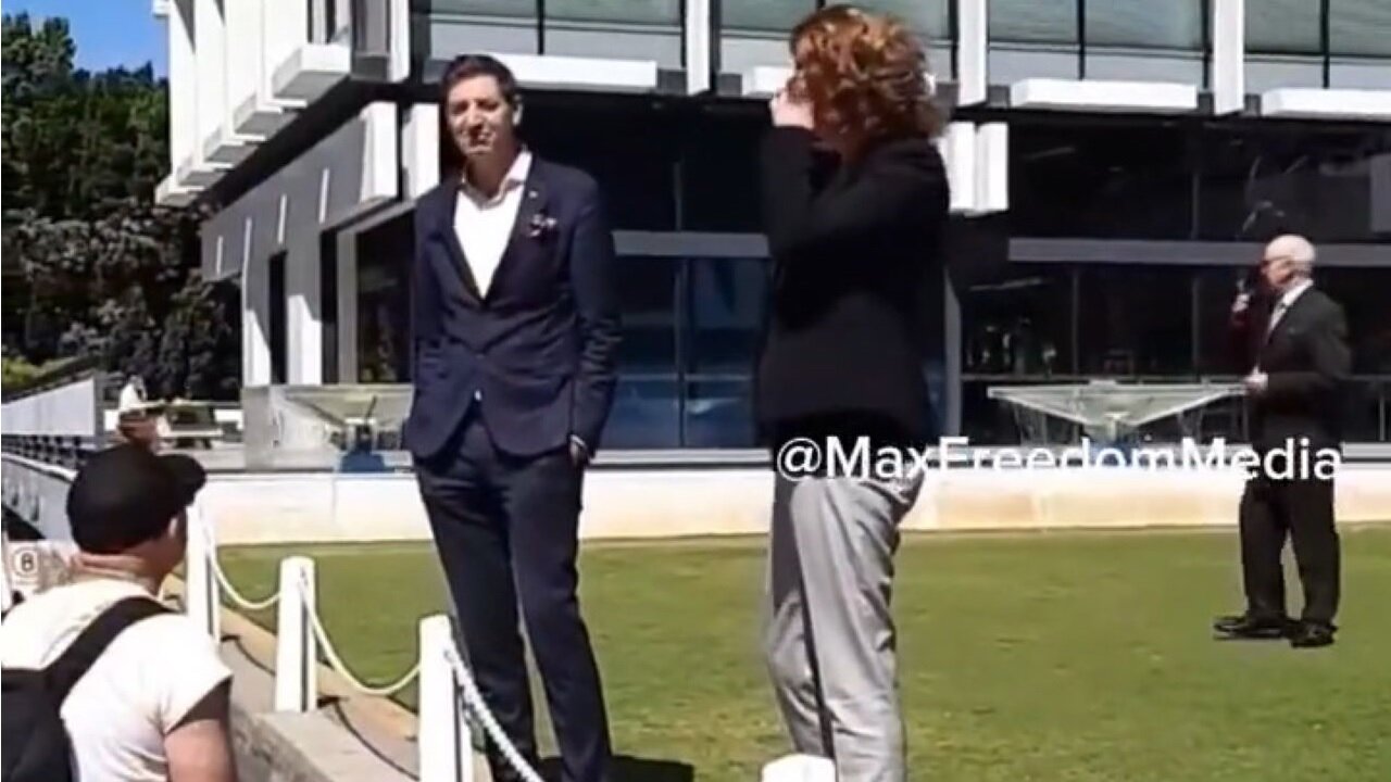 Uber-Pissed Off Aussie Citizen Let's The Mayor Of Perth Really Have It Over Covid Vaccines