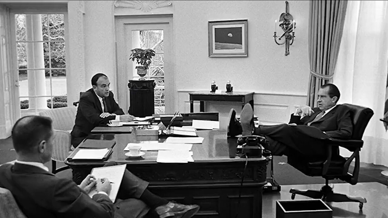 President Richard Nixon - ‘I won’t shake hands with anyone from San Francisco’ - HaloHistory