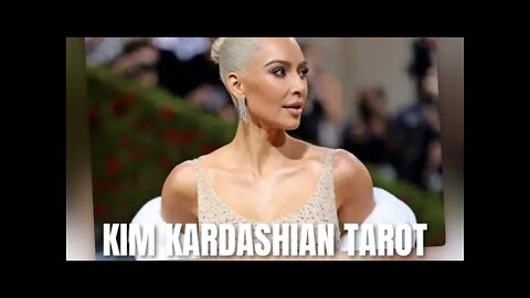 🔮KIM KARDASHIAN & MARILYN'S DRESS TAROT READING