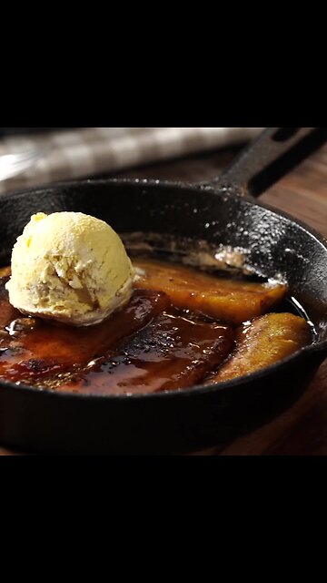 Bananas Machos Flamed with Tequila