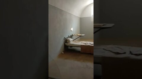 Prison Cell in Russia, Old School