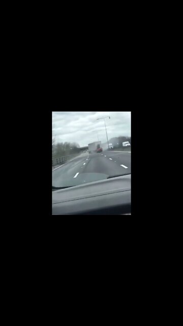 Semi Pretzel #shorts #dashcams #baddrivers #truck #semi