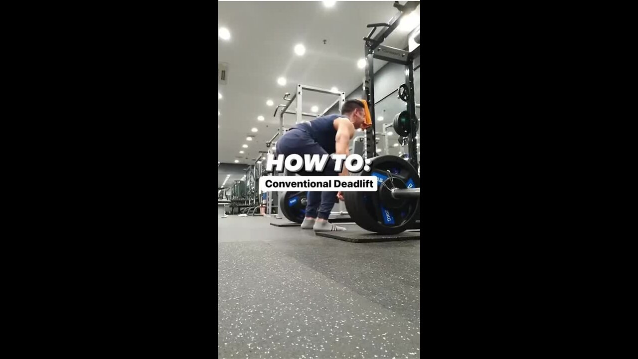 How to DEADLIFT - Build your Glutes with us!