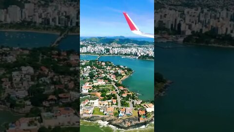O pouso mais lindo do Brasil. @drone_rasec Bela, Vitória - ES.