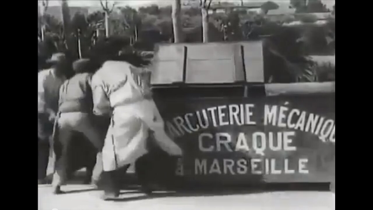 The Mechanical Butcher (1895 Film) -- Directed By Lumière Brothers -- Full Movie