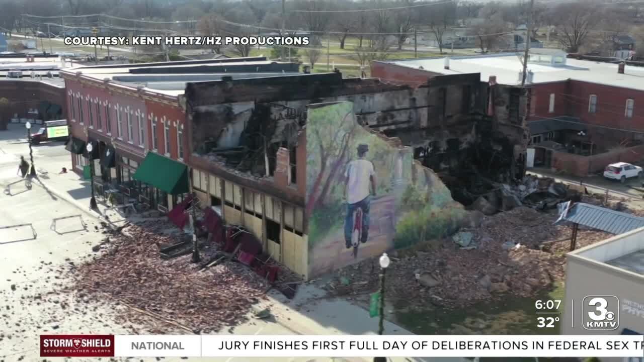 'I think an empty lot is gonna be an empty feeling': Remainder of fire-damaged Malvern grocery demolished