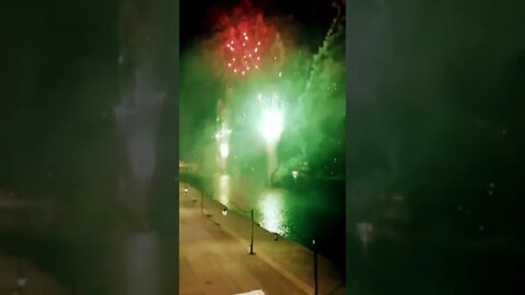 Beautiful firework festival ln Italy#shorts #italy #fireworks