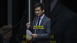 Usaram o SEU DINHEIRO e não querem SAIR DO ARMÁRIO! #shorts