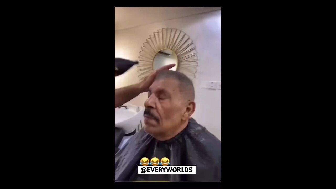 hilarious moment