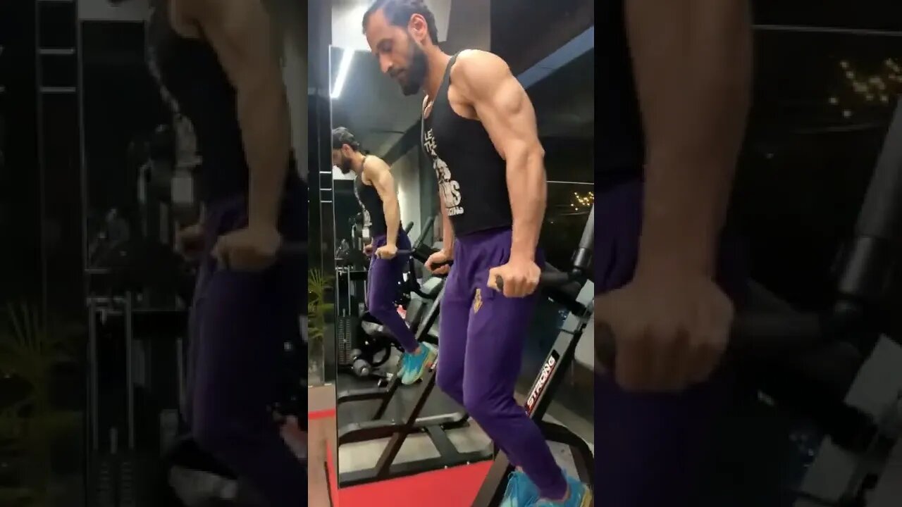 PARALLEL BAR DIPS #shorts #youtubeshorts