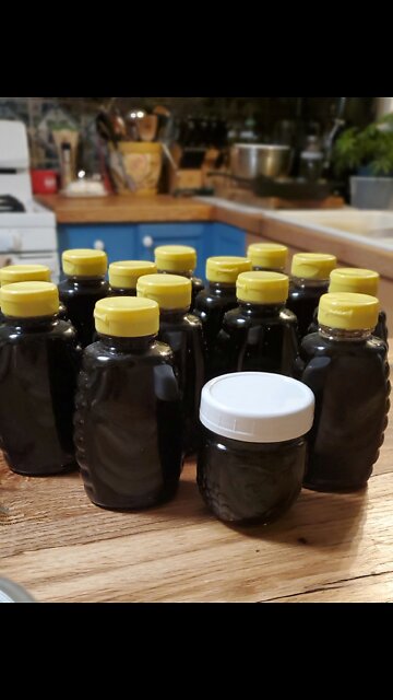 Bottling Honey