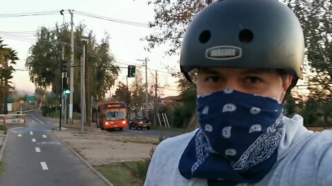 Patinando ⛸💨 - 📍 Carlos Silva Vildósola / Av. Francisco Bilbao 🌐 Santiago Chile 📹 Ciclovía