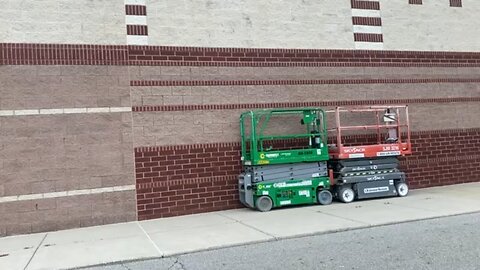 The Jack Stands are staged!