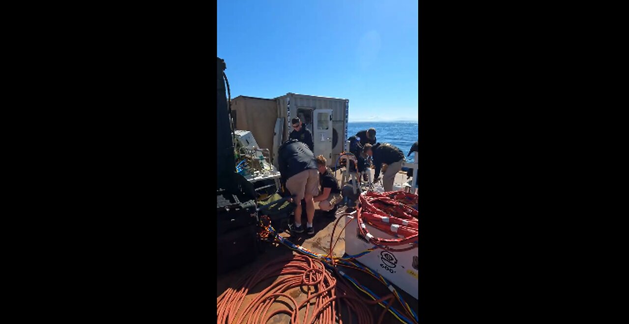 86th Engineer Dive Detachment Conduct Deepwater Dives