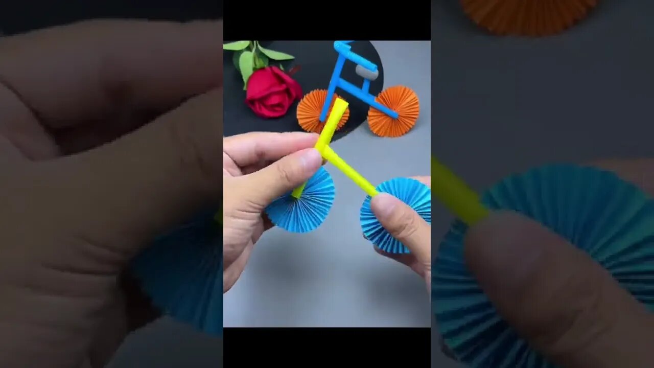 DIY easy toys, how to make a origami paper bike, DIY paper toys, easy origami bike toys，如何做折纸自行车纸玩具