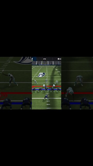 Seahawks RB Nick Bellore Pass Reception Gameplay - Madden NFL 22 Mobile Football