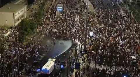 The crowds of protesters in Tel Aviv are increasing in size