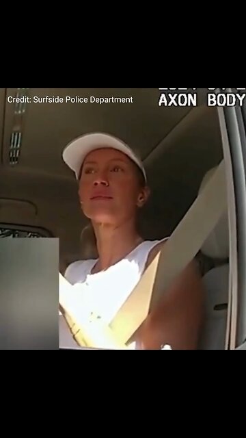 Model Gisele Bündchen Breaks Down Over Paparazzi Chasing Her