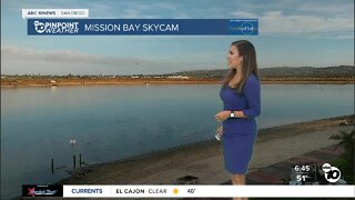 ABC 10News Pinpoint Weather with Weather Anchor Vanessa Paz