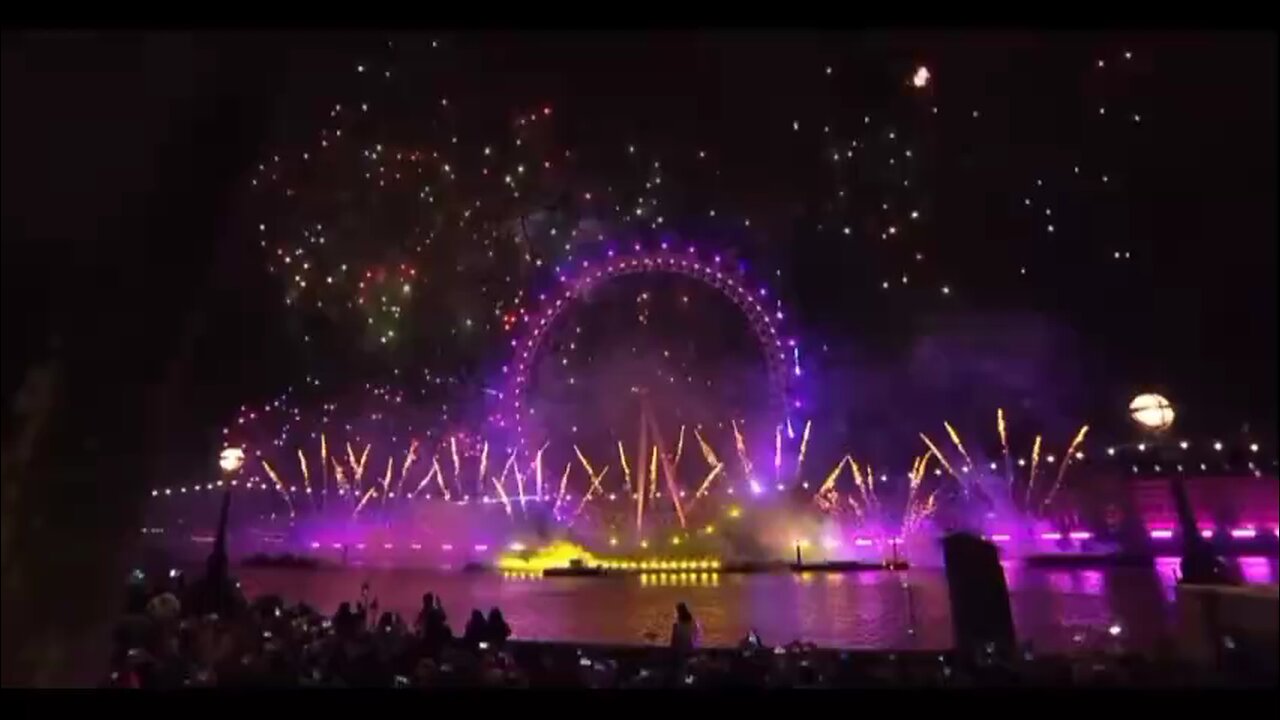 Happy New Year Fireworks 2024 Live London