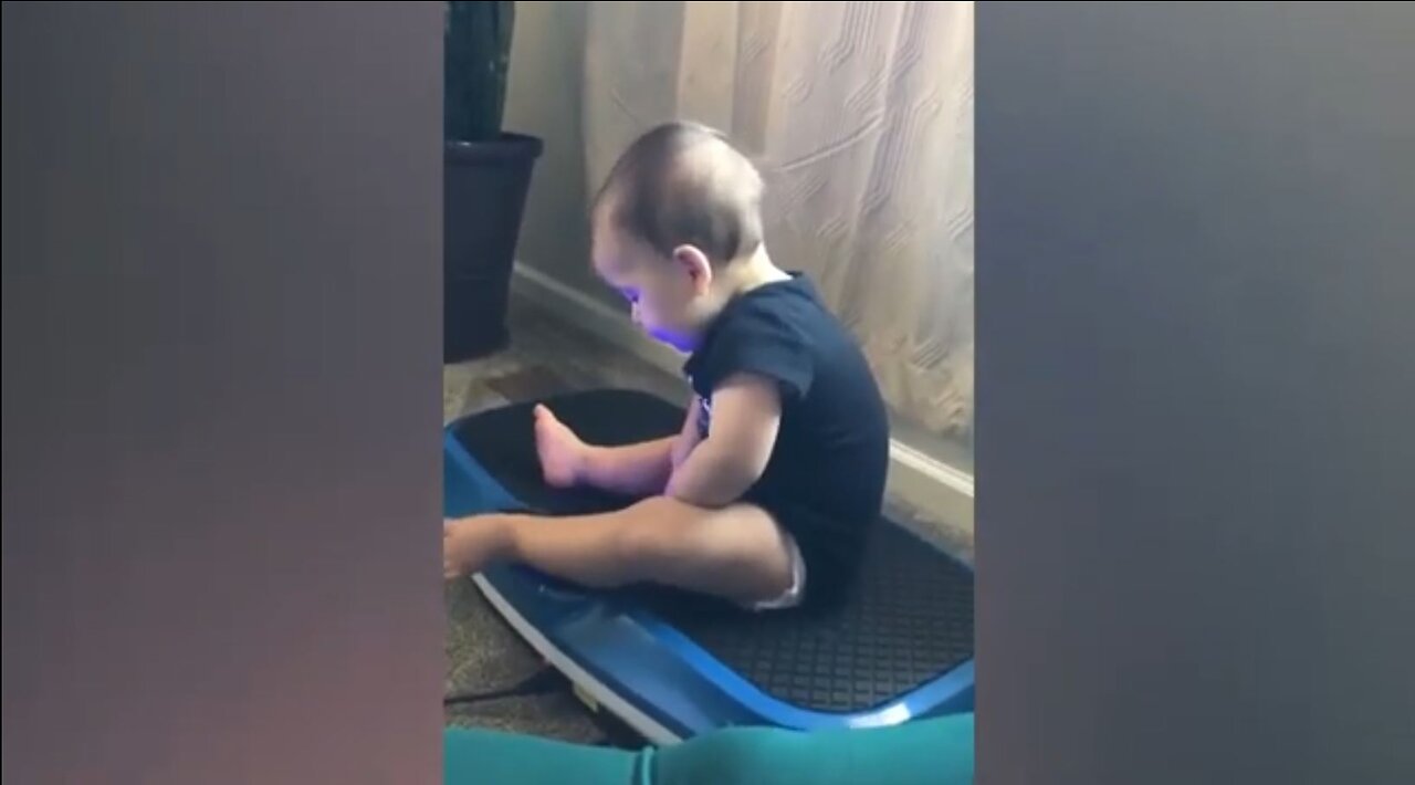 Funny And Cute Babies Laughing