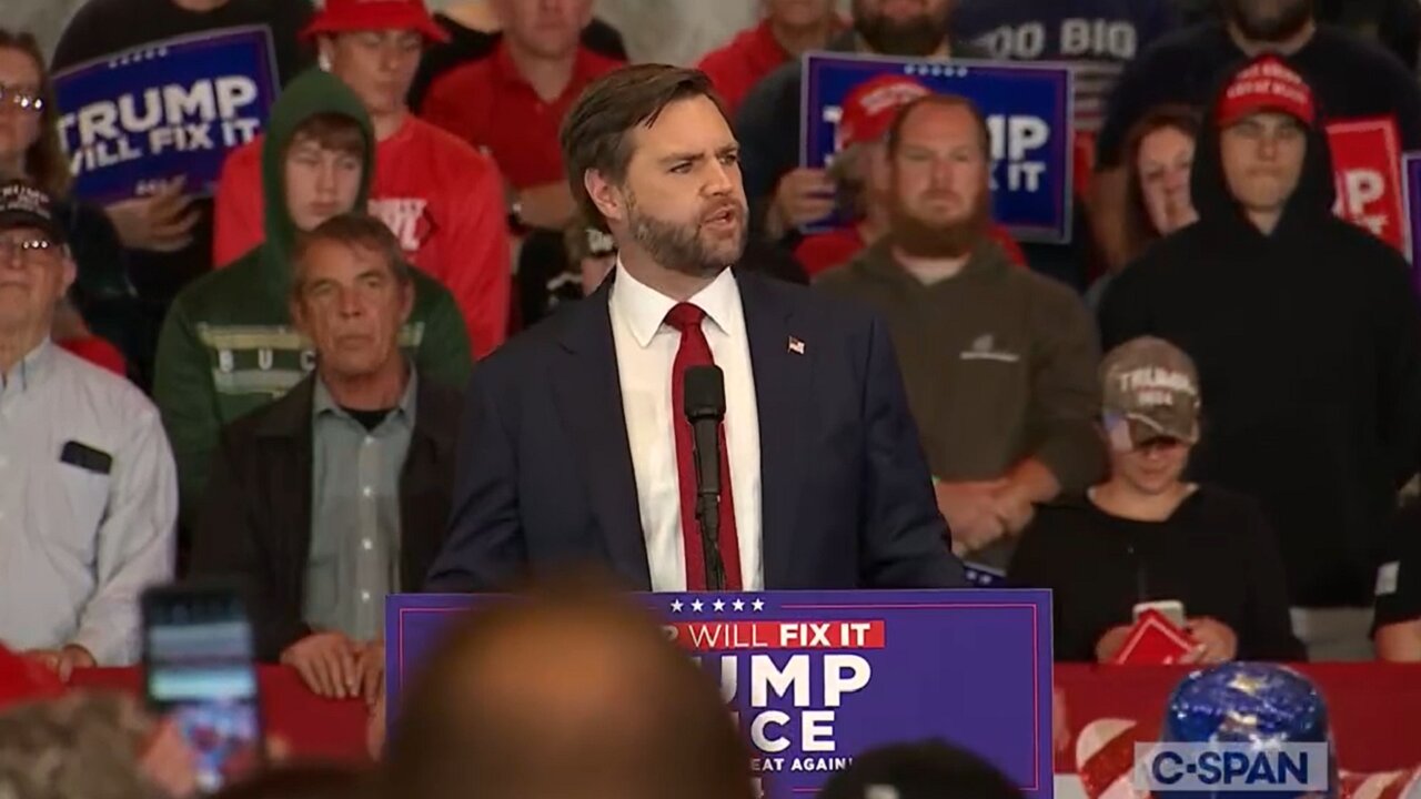 JD Vance Campaigns in La Crosse, WI