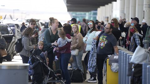 Omicron, Storms Disrupt Air Travel For 4th Consecutive Day