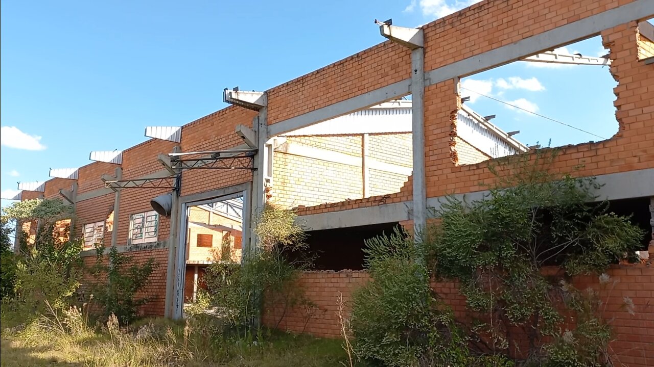 Prédio abandonado da antiga metalúrgica metal pampa, bairro liberdade, Novo Hamburgo/RS