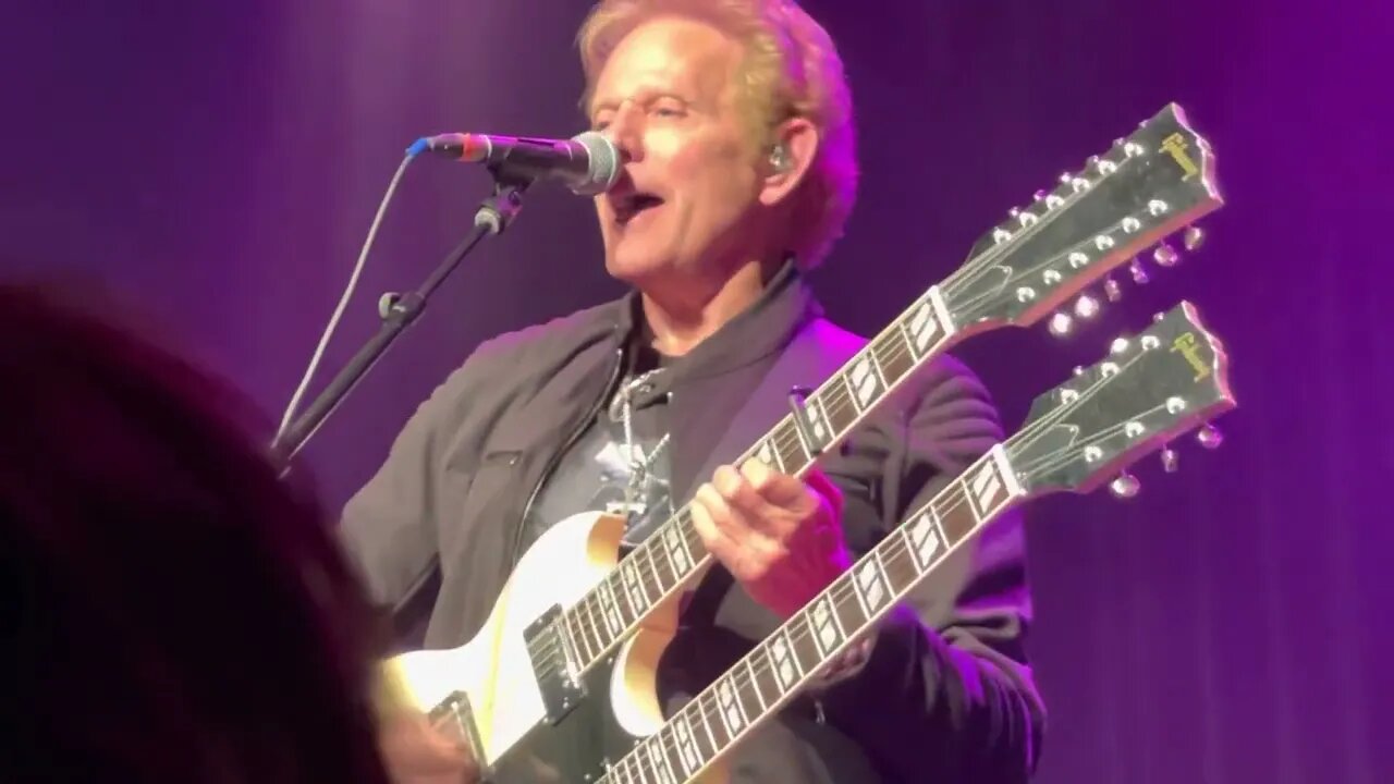 Amazing! #DonFelder Live #hotelcalifornia 🦅🦅🦅