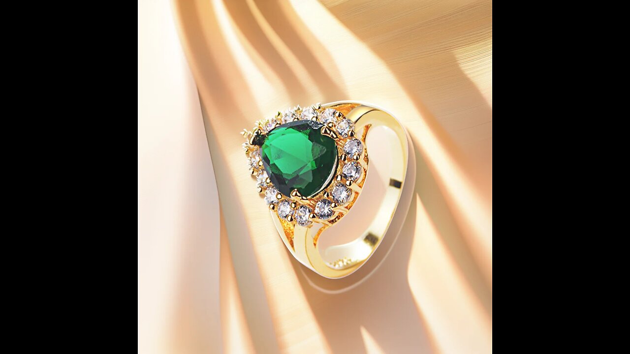 Hurrem Sultan Ring with Emerald Turkish