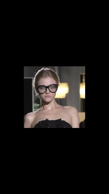 Vladaroslyakova in Dsquared Spring/Summer 2011 FashionShow