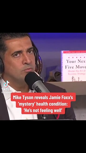 Is Jamie Foxx another celebrity jab injury 🤔