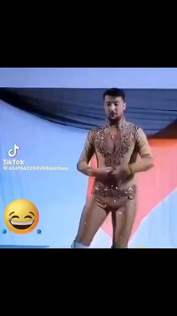 Selenski Belly Dance 😅😂🤣