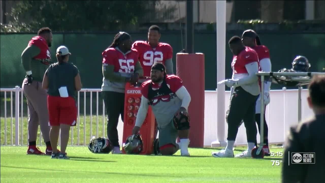 Tampa Bay Bucs practice ahead of Thanksgiving with their families